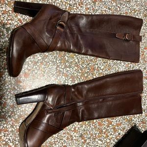 Cole Haan leather boot-chestnut brown color 7.5 Air Courtney